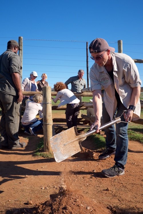 John A and LWT Team build the rhino boma