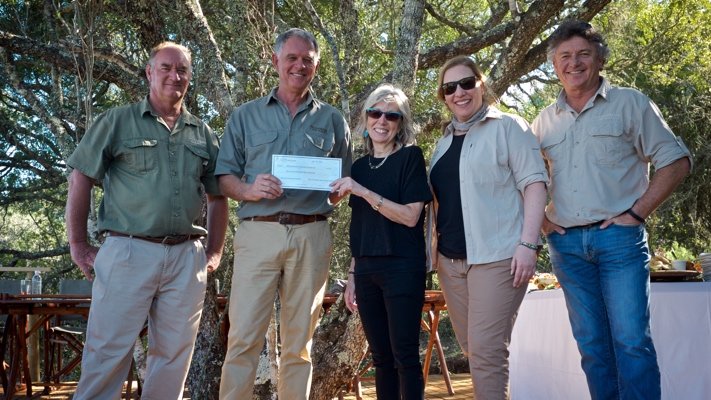 Lucille Sive Presents Cheque to Shamwari